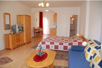 Vengrija Privát Bük, Eksterjeras